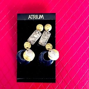 ATRIUM EARRINGS